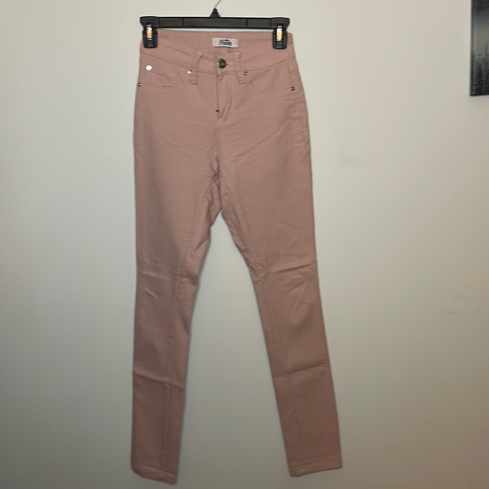 Women’s Pink Jeggings